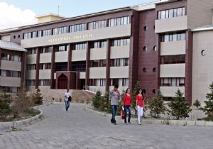 Bayburt Üniversitesi'nde Ders Başı 